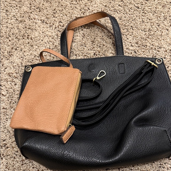 Handbags - Elegant Black and Tan Tote Bag